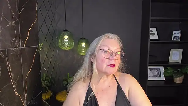 NataliMellow online show from 11/17/25, 01:15