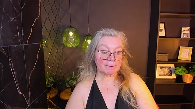 Snapshot of NataliMellow chatting on 04/06/26, 01:12 NataliMellow online show from 04/06/26, 01:12
