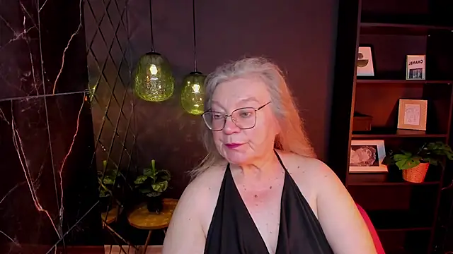 Snapshot of NataliMellow chatting on 06/29/26, 01:11 NataliMellow online show from 06/29/26, 01:11
