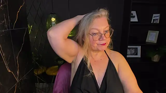 NataliMellow online show from 11/04/25, 01:15