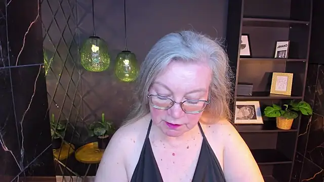 Snapshot of NataliMellow chatting on 05/10/26, 01:14 NataliMellow online show from 05/10/26, 01:14
