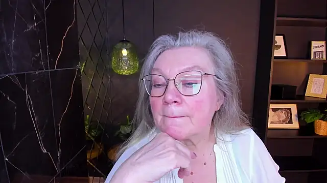 Snapshot of NataliMellow chatting on 03/31/26, 01:13 NataliMellow online show from 03/31/26, 01:13