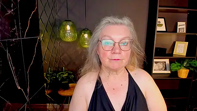 Snapshot of NataliMellow chatting on 07/13/26, 01:21 NataliMellow online show from 07/13/26, 01:21
