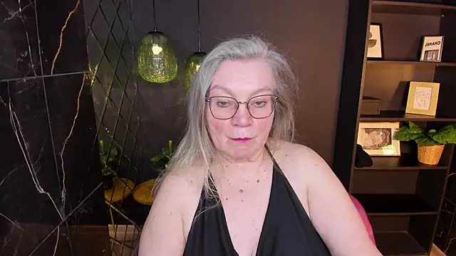 Snapshot of NataliMellow chatting on 04/10/26, 01:29 NataliMellow online show from 04/10/26, 01:29