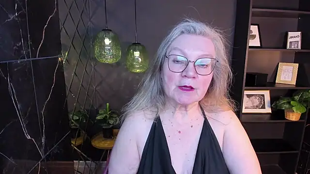 Snapshot of NataliMellow chatting on 04/20/26, 01:13 NataliMellow online show from 04/20/26, 01:13