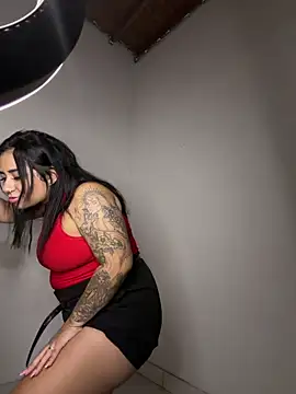 halana squirts online show from 04/26/26, 09:50