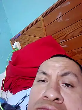 Snapshot of gusaven chatting on 03/05/26, 10:45 gusaven online show from 03/05/26, 10:45