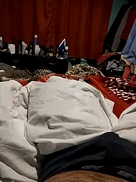 Snapshot of gusaven chatting on 03/11/25, 10:07 gusaven online show from 03/11/25, 10:07