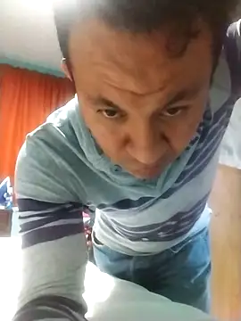 Snapshot of gusaven chatting on 03/18/25, 09:21 gusaven online show from 03/18/25, 09:21