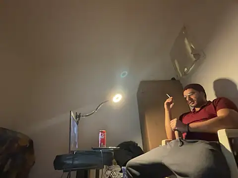 Snapshot of Enderson007 chatting on 02/04/26, 12:22 Enderson007 online show from 02/04/26, 12:22