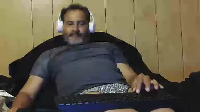 dantehot2020 online show from 10/06/25, 12:56