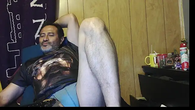 Snapshot of dantehot2020 chatting on 04/07/26, 12:01 dantehot2020 online show from 04/07/26, 12:01