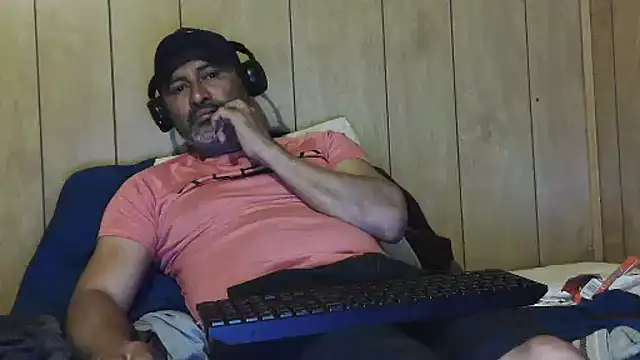 dantehot2020 online show from 09/17/25, 11:07