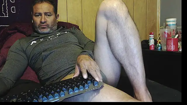 Snapshot of dantehot2020 chatting on 04/03/26, 02:29 dantehot2020 online show from 04/03/26, 02:29