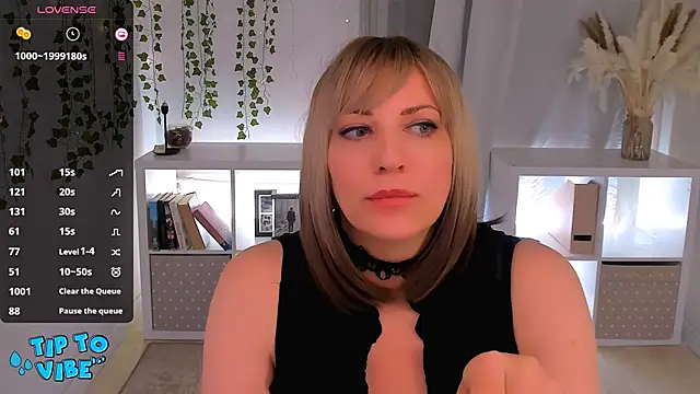 Snapshot of JillSpacey chatting on 03/10/25, 04:49 JillSpacey online show from 03/10/25, 04:49