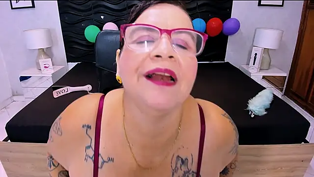 laura riley online show from 10/29/25, 12:59