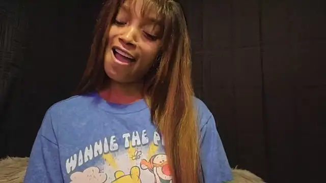 Rakiyahcharms online show from 10/26/25, 07:58