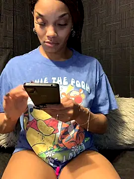 Rakiyahcharms online show from 10/31/25, 09:50