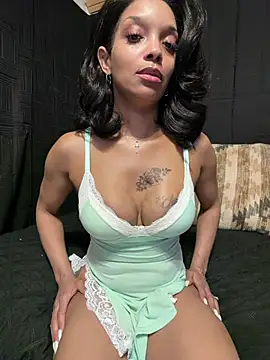 Rakiyahcharms online show from 04/23/26, 06:42