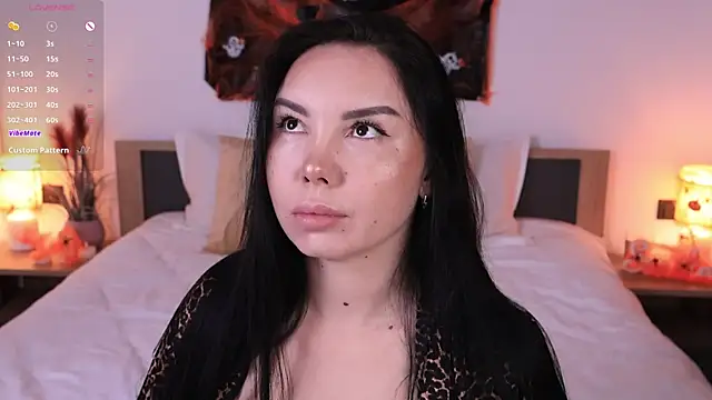 Leila  Sweet online show from 10/24/25, 06:56