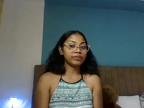 naya86 online show from 11/20/25, 11:55