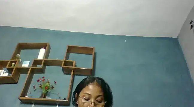 Snapshot of naya86 chatting on 02/10/25, 09:36 naya86 online show from 02/10/25, 09:36