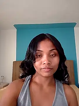 Snapshot of naya86 chatting on 09/09/25, 10:47 naya86 online show from 09/09/25, 10:47