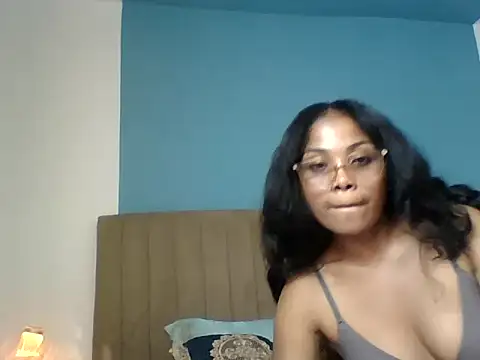 naya86 online show from 11/07/25, 12:21