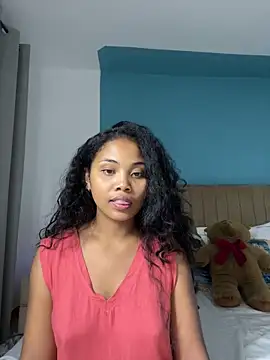naya86 online show from 04/18/26, 02:19