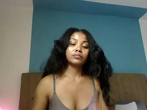 naya86 online show from 11/11/25, 12:33