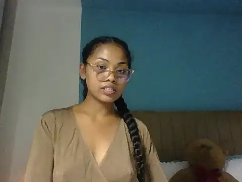 naya86 online show from 05/20/26, 02:47