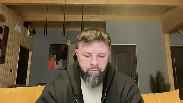 Snapshot of AlphaSparks chatting on 02/19/26, 04:31 AlphaSparks online show from 02/19/26, 04:31