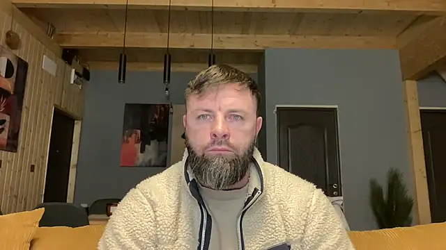 Snapshot of AlphaSparks chatting on 02/02/26, 04:00 AlphaSparks online show from 02/02/26, 04:00