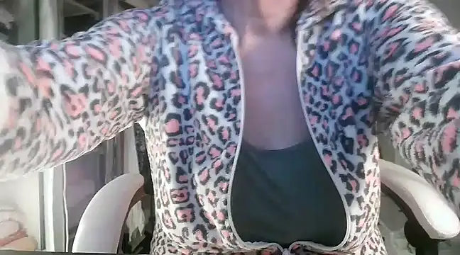 heidi60 online show from 03/10/25, 07:33