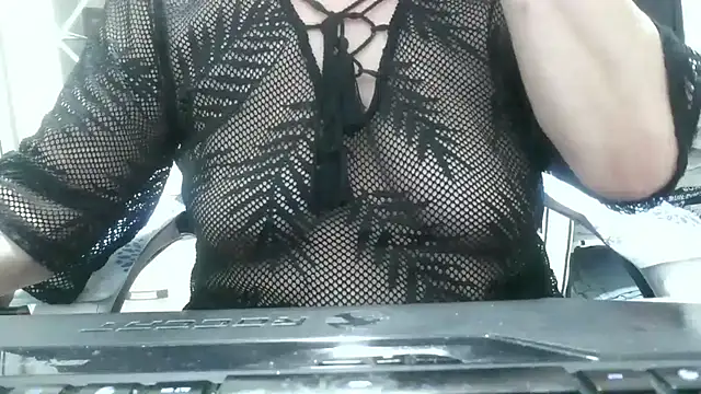 heidi60 online show from 11/16/25, 09:47