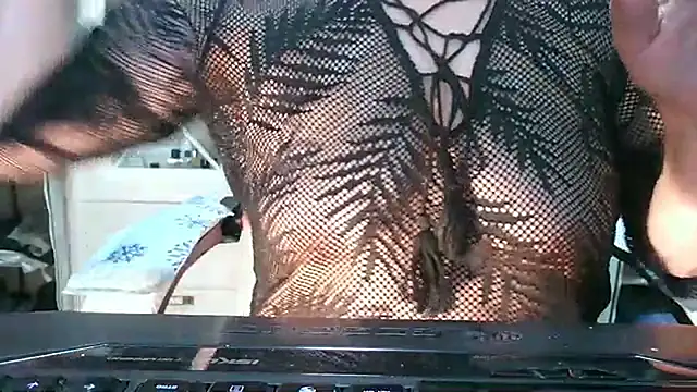 heidi60 online show from 11/23/25, 09:41