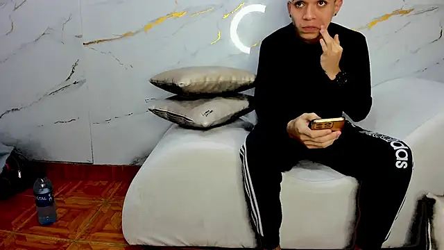 AmazingPartys online show from 03/12/26, 03:23