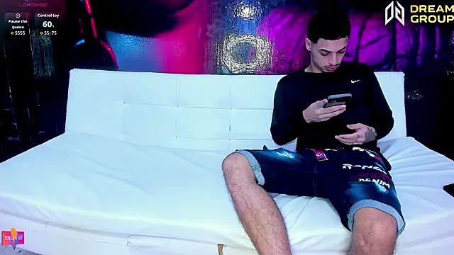 AmazingPartys online show from 11/09/25, 08:13