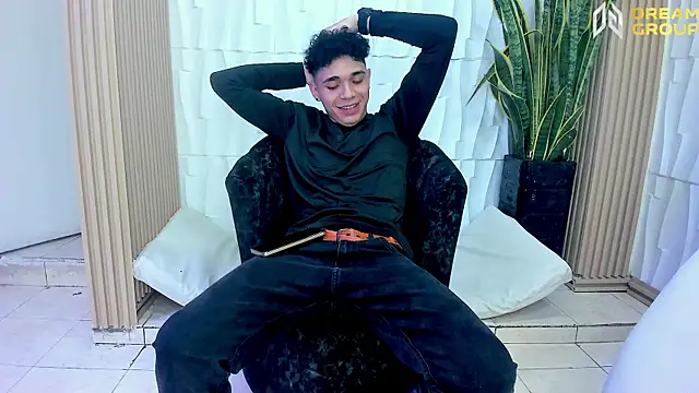 AmazingPartys online show from 02/27/26, 03:18