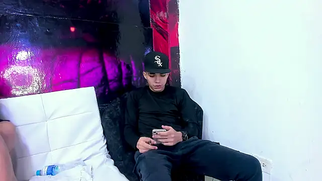 AmazingPartys online show from 03/21/26, 01:37