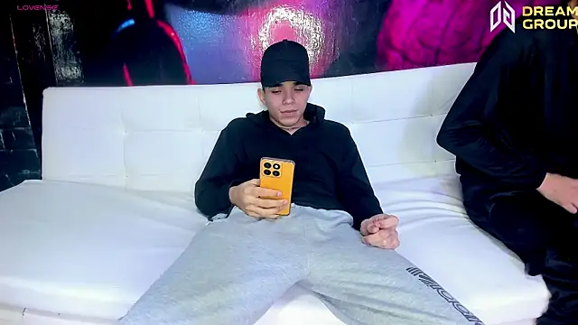 AmazingPartys online show from 01/11/26, 03:13