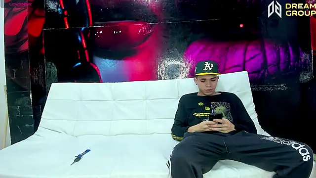 AmazingPartys online show from 04/09/26, 07:42