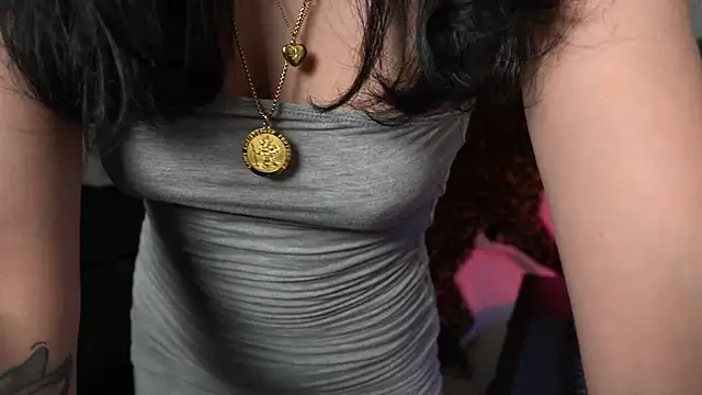 Snapshot of Estherjizz chatting on 09/29/25, 05:40 Estherjizz online show from 09/29/25, 05:40