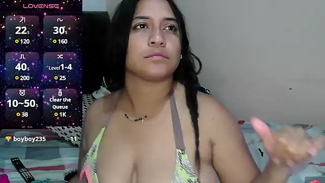Snapshot of Crazylovee_hot chatting on 03/20/25, 02:08 Crazylovee hot online show from 03/20/25, 02:08