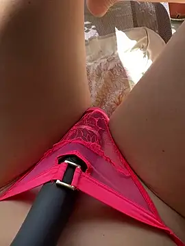 Wet-Pussycat online show from 04/22/26, 12:01