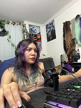 VaioletUwU online show from 03/30/26, 03:30
