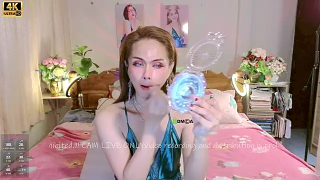 Snapshot of ribbinpink chatting on 11/12/25, 06:34 ribbinpink online show from 11/12/25, 06:34