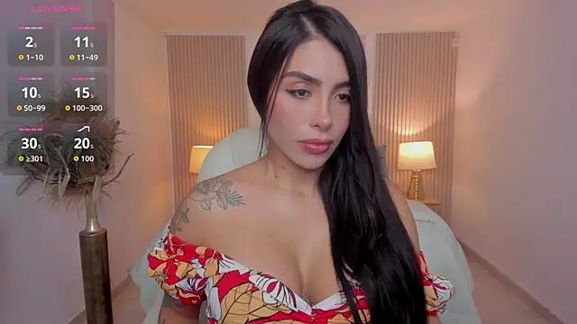 Sarah Stone  online show from 04/11/26, 08:23