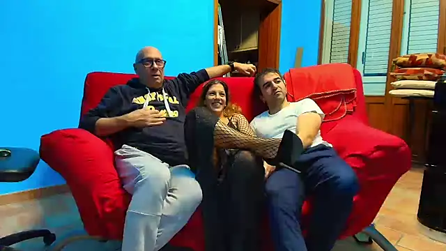 Snapshot of Lucy_and_Marco chatting on 11/03/25, 08:23 Lucy and Marco online show from 11/03/25, 08:23