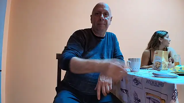 Snapshot of Lucy_and_Marco chatting on 11/02/25, 08:14 Lucy and Marco online show from 11/02/25, 08:14